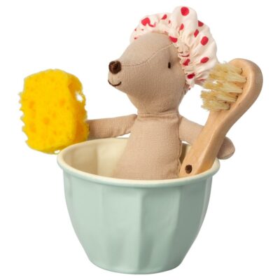Mouse Spa and Wellness, Big Sister